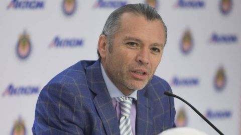 José Luis Higuera ventila secretos de las Chivas