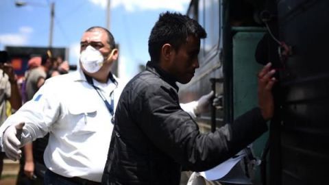 Estados Unidos reanuda la deportación de guatemaltecos pese al coronavirus