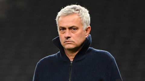 Mourinho se une como voluntario contra el Covid-19