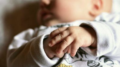 2 bebés con COVID-19 en San Diego