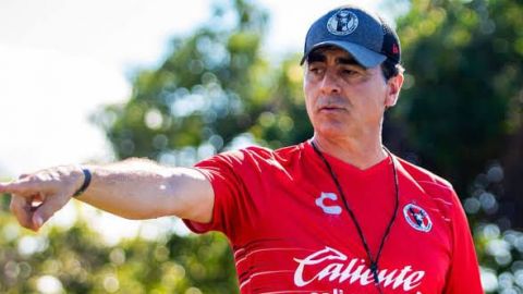 EXCLUSIVA: Gustavo Quinteros en Cadena Deportiva