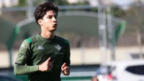 Diego Lainez abandonaría al Real Betis