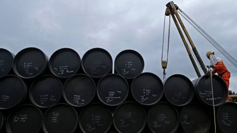 Petróleo mexicano repunta 51.27%; es su mejor día en 24 años