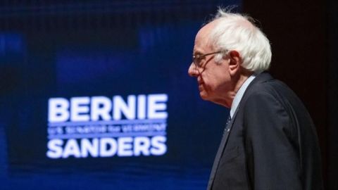 Bernie Sanders abandona la carrera para presidente de Estados Unidos