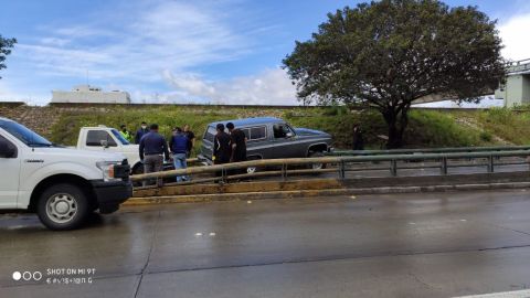 Accidente en la entrada de la avenida internacional