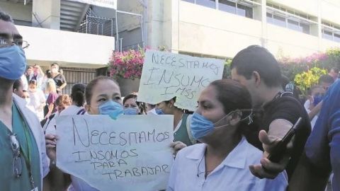 IMSS confirma 19 médicos contagiados de coronavirus en Tlalnepantla