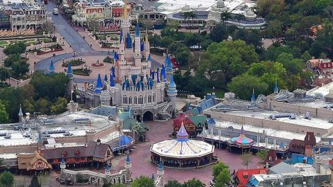 Disney World a punto de despedir a 43 mil empleados