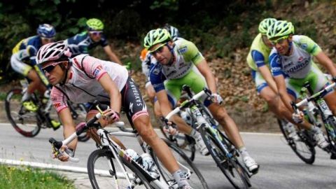 Giro de Italia busca reacomodo para octubre