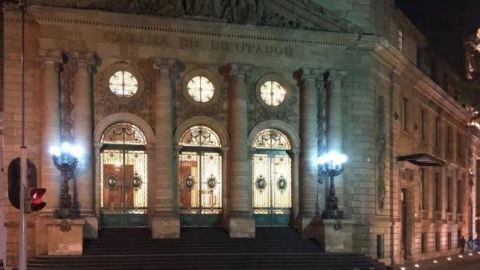 No hay irregularidades en adjudicaciones directas, dice Morena