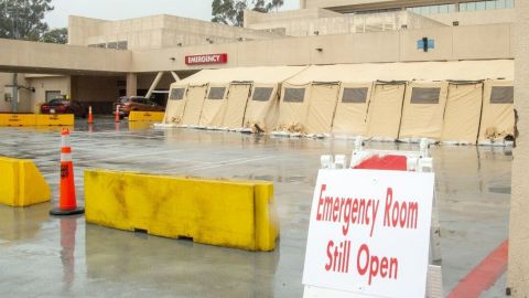 Van 53 muertes por COVID-19 en San Diego