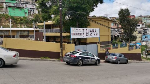 Encuentran sin vida al conserje de la escuela y a una mujer en COBACH Siglo XXI