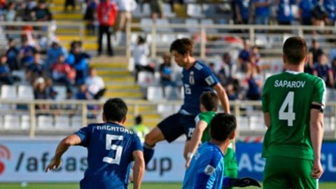 Turkmenistán reinicia su liga de fútbol