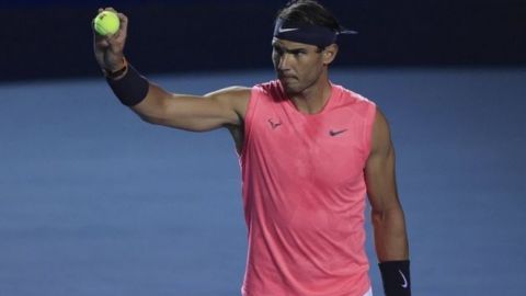 Nadal no entiende por qué no se puede jugar tenis