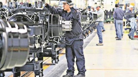 ''Entre 15 y 20 mil industrias en México, en etapa de ´muerte'''