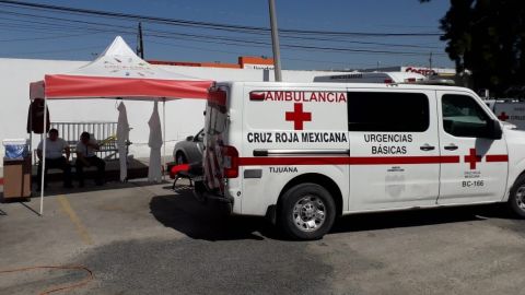 Cruz Roja Tijuana traslada 8 pacientes sospechosos de COVID-19 al día