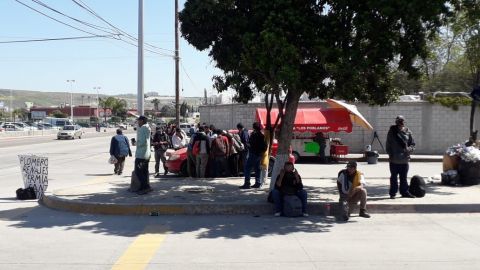 Quedarse en casa por COVID-19, imposible para los que viven al día