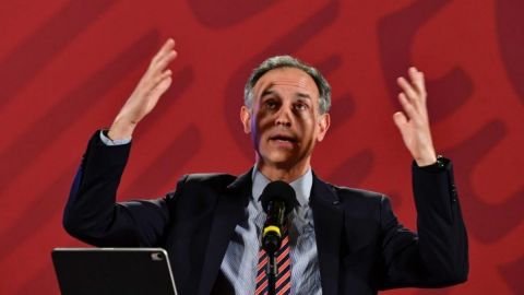 Da positivo a Covid-19 trabajador de conferencias de López-Gatell