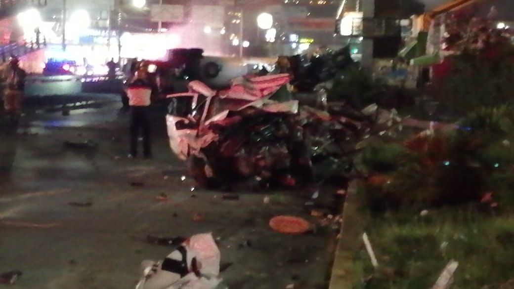 Conductor de pipa de gas se queda sin frenos, vuelca y mata a una persona