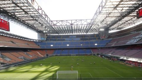 Italia contempla plan de ayuda a clubes si cancela temporada