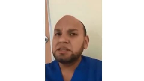 VIDEO: No dejan trabajar a enfermero del IMSS, son represalias por ser gay acusa