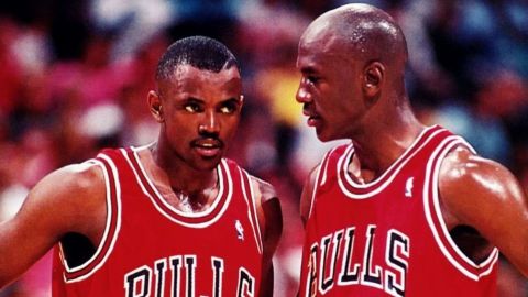 Repudian a Michael Jordan por romper la lealtad de los Bulls