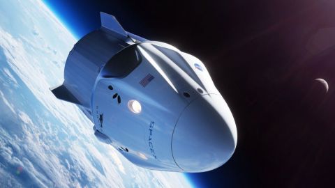 La compañía SpaceX lanzará su primer vuelo espacial tripulado