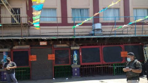 Video: Extranjeros tomaban a gusto en bar Nelson de Tijuana, fue clausurado