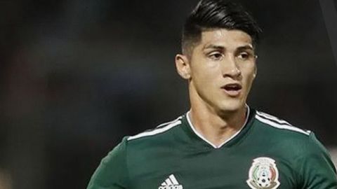 Alan Pulido revela contacto con Selección Mexicana