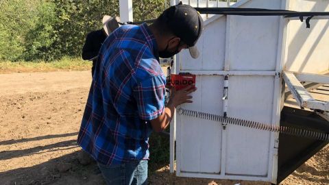 Se fueron a las carreras de caballos; los sancionaron