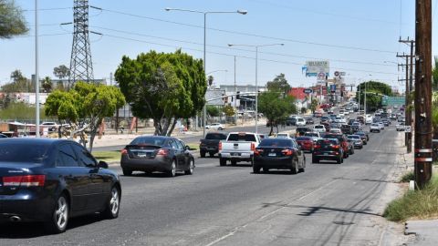 La gente está en las calles como un día normal a pesar del Covid 19