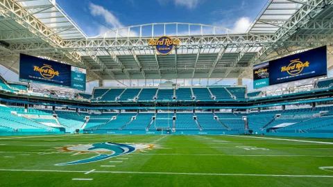 Los Miami Dolphins convertirán su estadio en autocinema