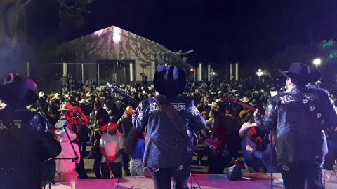 Grupos de banda asisten a fiestas privadas ante pandemia