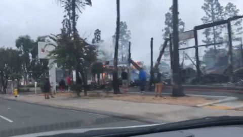 Noche de saqueos e incendios en San Diego (VIDEOS)