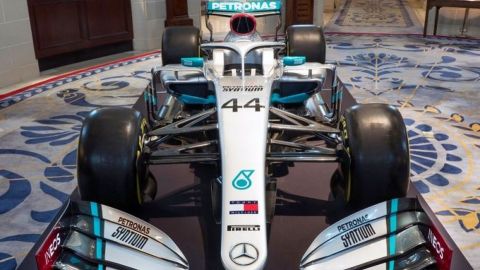 Mercedes respalda las palabras de Hamilton