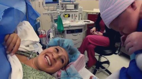 VIDEO: ¡Ya nació!  😍 | Mathilda, hija de Hanna de Ha*Ash