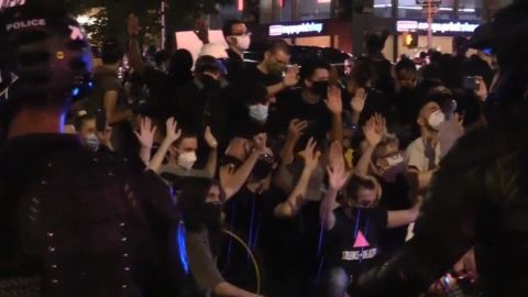 Así se vivieron los arrestos por las protestas en NY (VIDEO)