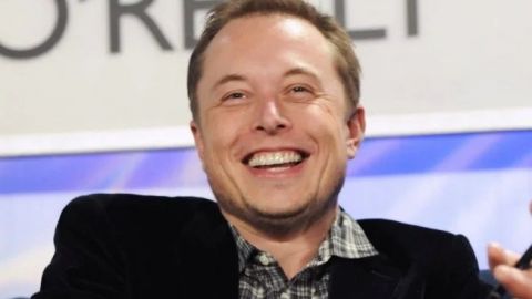 Elon Musk pide "romper" con Amazon