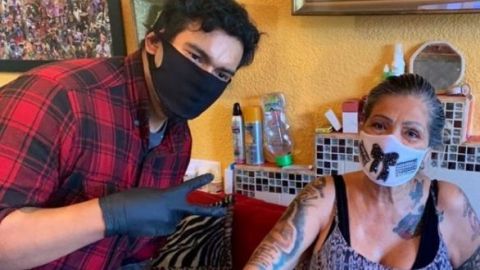 La madre del Hijo del Fantasma se tatúa el campeonato de su hijo