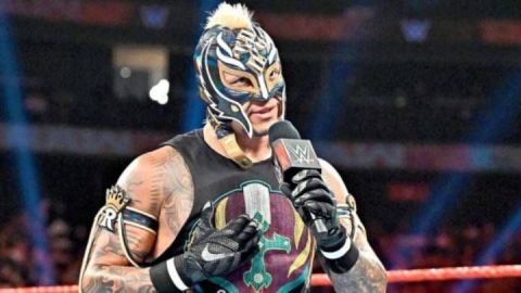 WWE: Rey Mysterio aparecería en Monday Night Raw