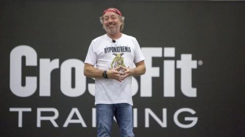 Fundador de CrossFit renuncia por burla racista hacia George Floyd