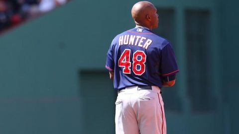 Red Sox lamentan insultos racistas en Fenway Park expuestos por Torii Hunter