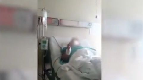 VIDEO: Paciente con Covid canta rancheras para alegrar el día en hospital