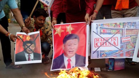 Mueren tres militares indios en un choque fronterizo con China