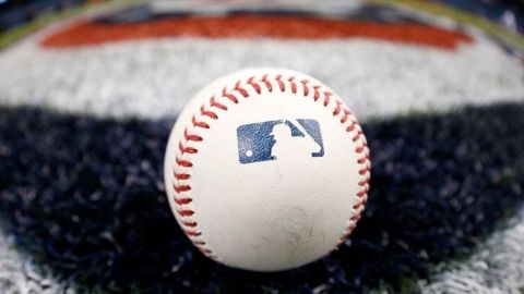 MLB presenta cuarta oferta a los jugadores