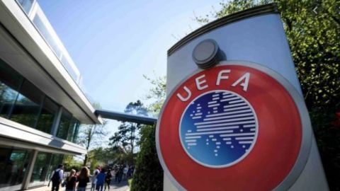La UEFA fija fecha límite de fichajes para la próxima campaña