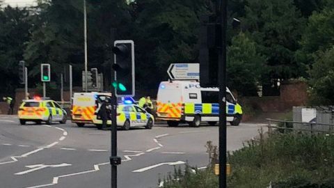 VIDEO: Al menos tres muertos tras ataque en Reading, Reino Unido