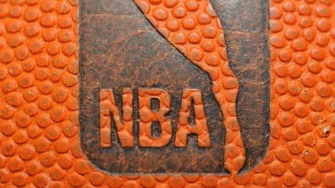 Equipos de NBA someten a pruebas de coronavirus a sus jugadores