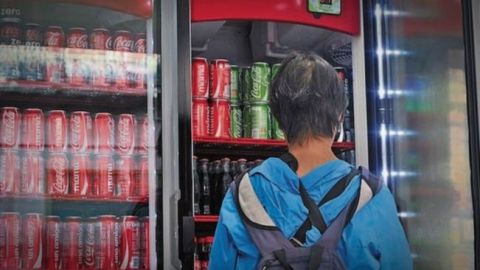 Morena va por etiquetado de refrescos que advierta sobre diabetes