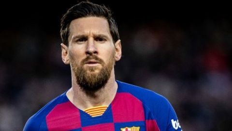 Multan a aficionados por celebrar el cumple de Messi