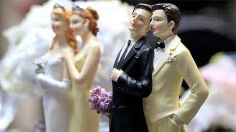 Cien mil personas casadas en España en quince años de matrimonio homosexual